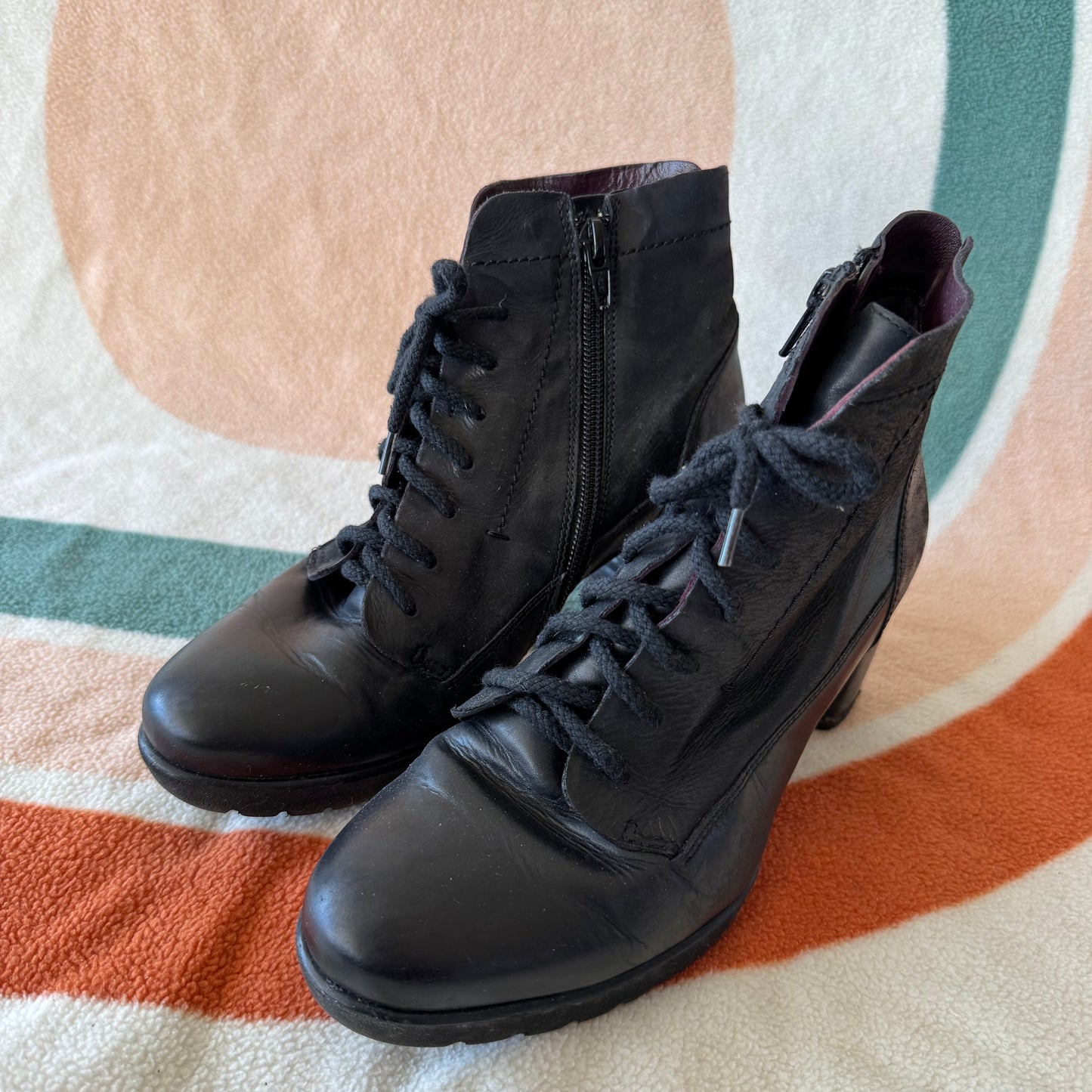 Black Boots