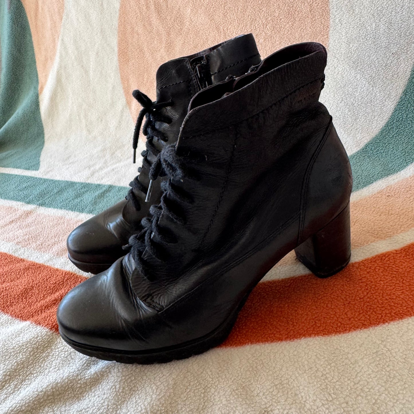 Black Boots