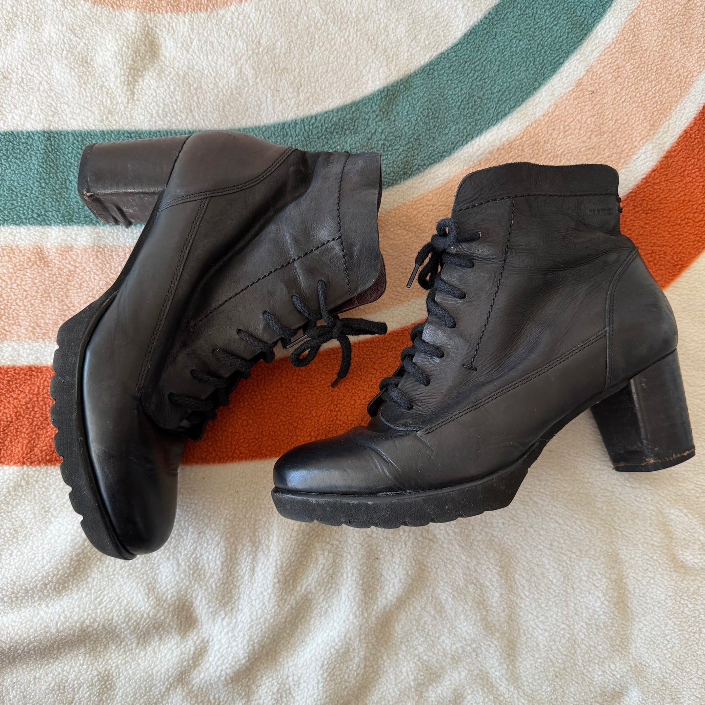 Black Boots