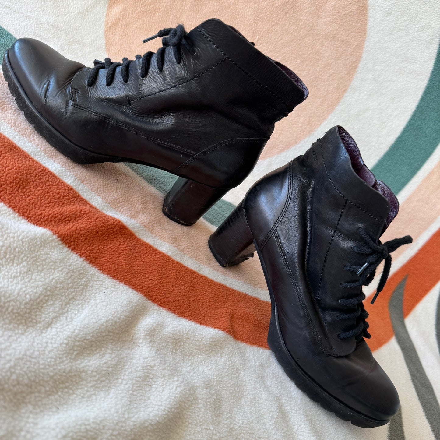 Black Boots