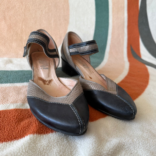 Black Shoes / Highheels