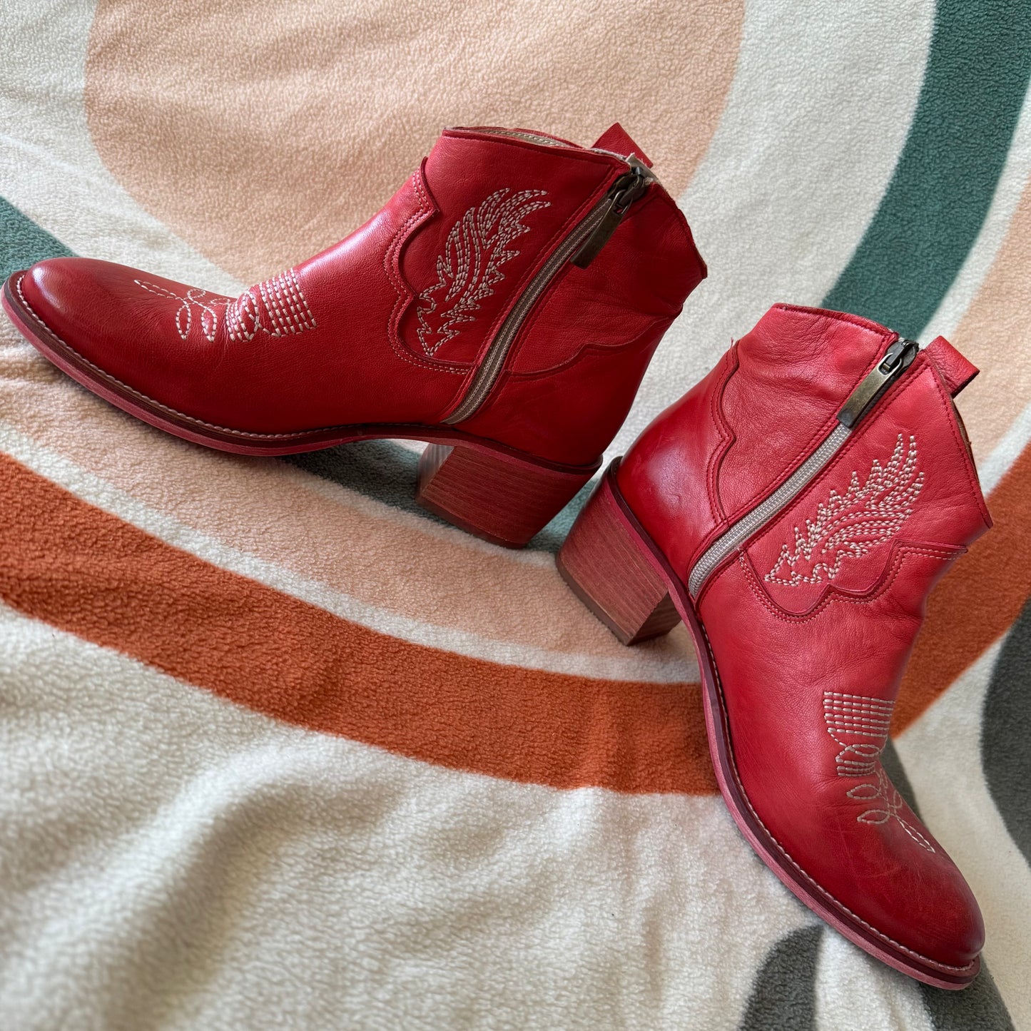 Bottes / chaussures de cowboy rouges
