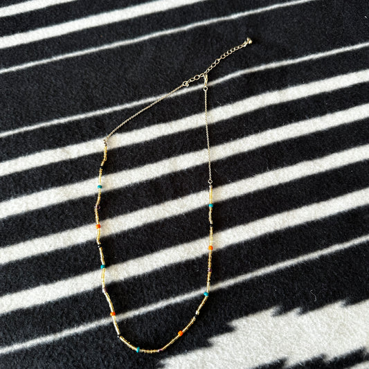 Necklace with pearls