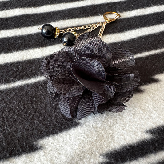 Gold and black Bag Jewelery