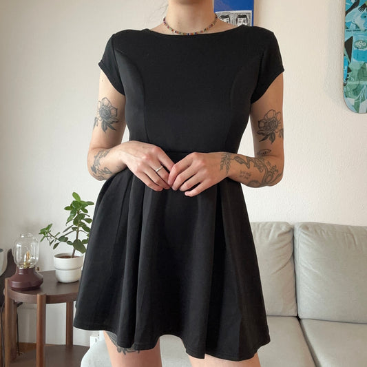 Black backless Mini Dress