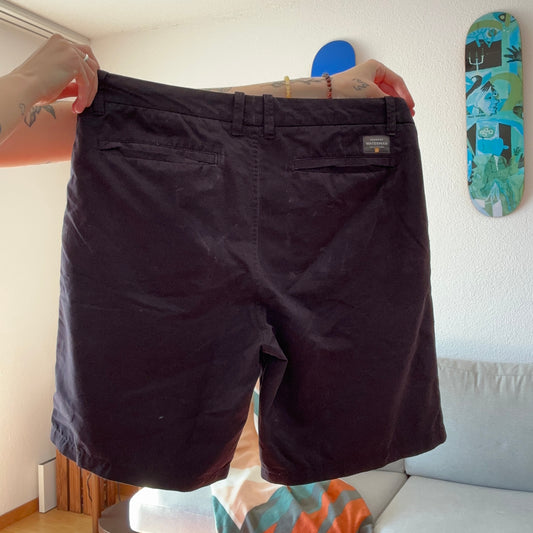 Black Shorts | Bern