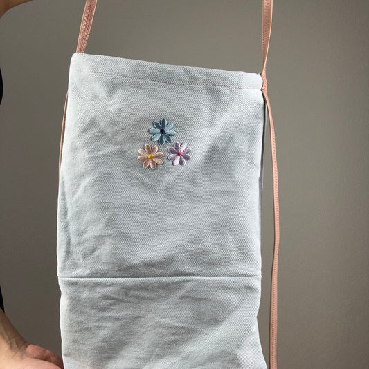 Reworked Bag out of old jeans, shirt and an old belt | Bern