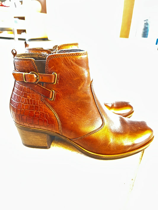 Bottes marron