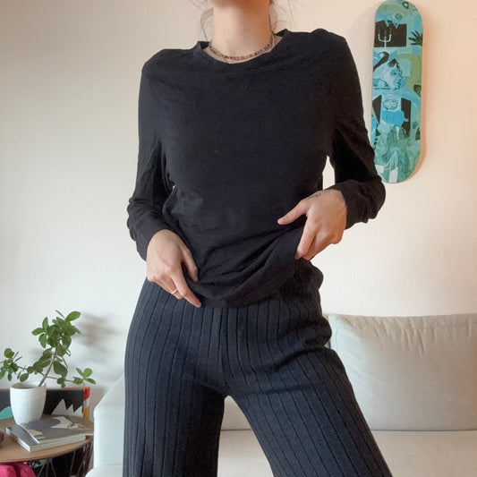 Black Longsleeve | Bern