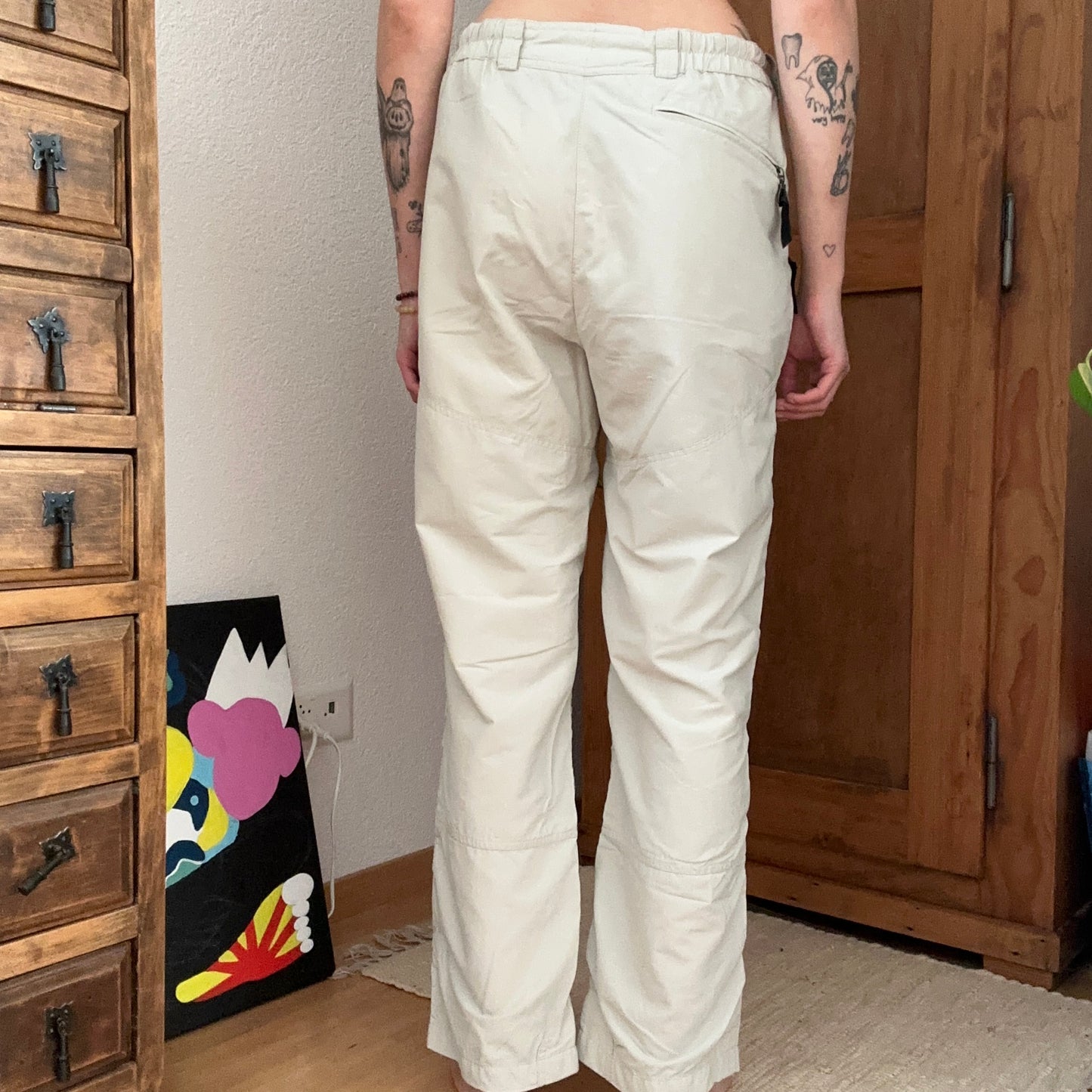 Beige Pants | Bern