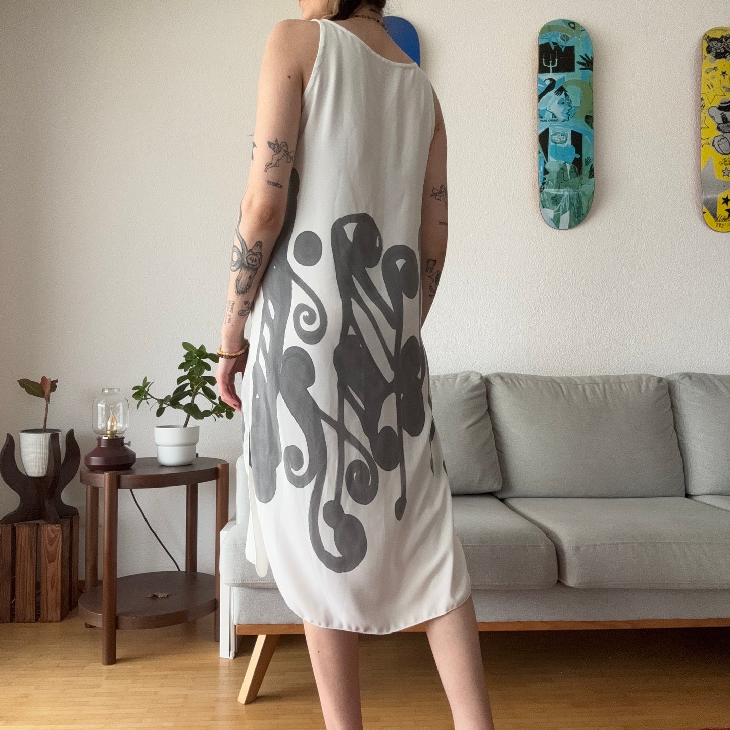 White Dress with gray Pattern | Bern