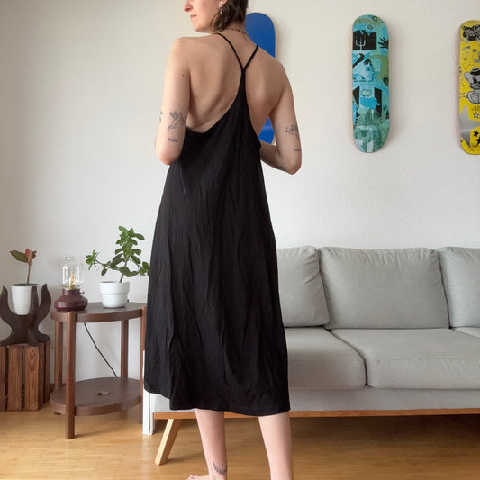 Second Chance | Black Dress | Bern
