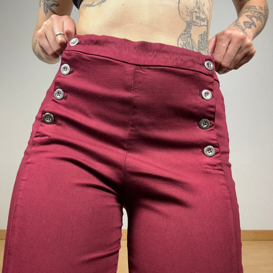 Red Pants | Neuenegg