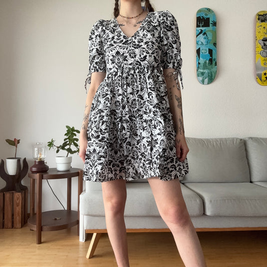 Black and White Dress | Bern