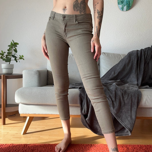 Beige Pants | Bern