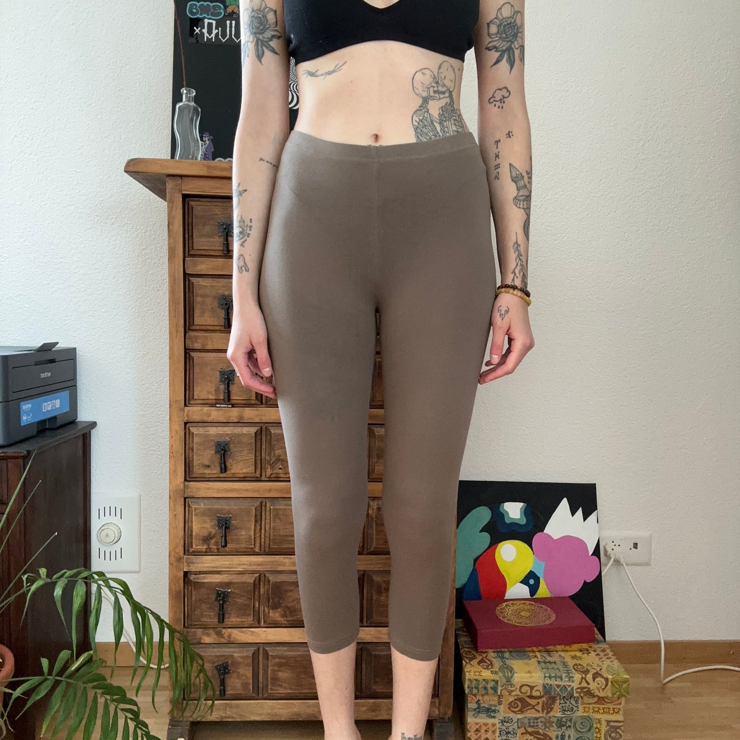 Y2K brown 3/4 Capri Leggings | Bern