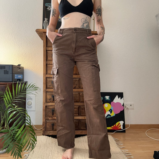 Brown Pants | Bern