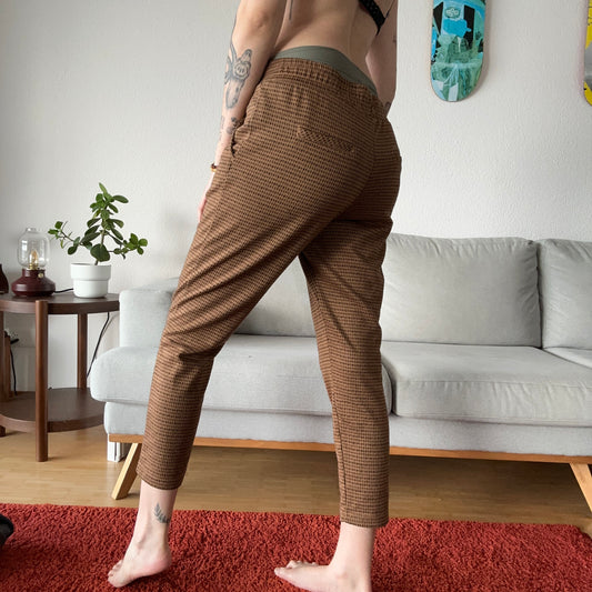 Brown Pants | Bern