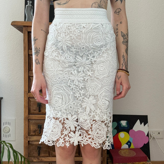 Y2K White Skirt | Bern