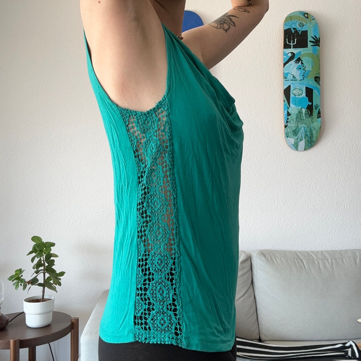 Turquoise Top with crochet details on the sides | Bern