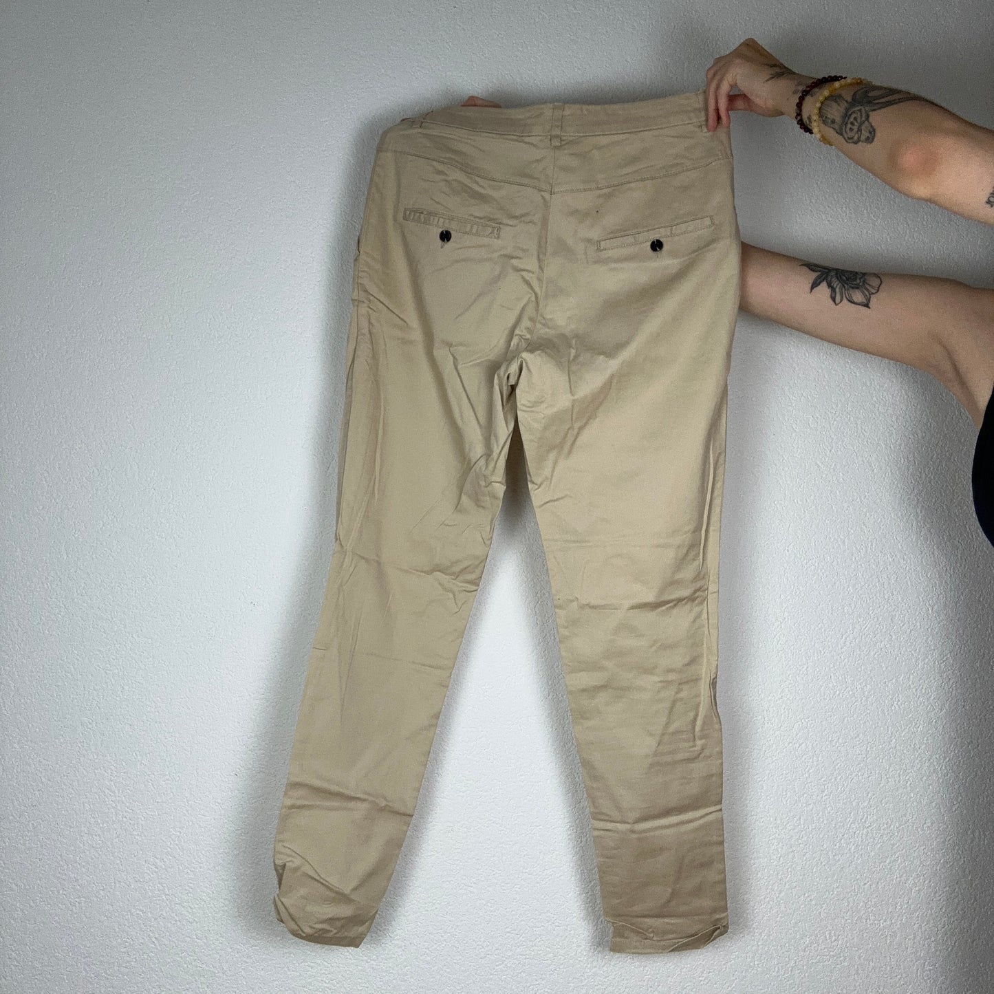 Beige Pants | Bern