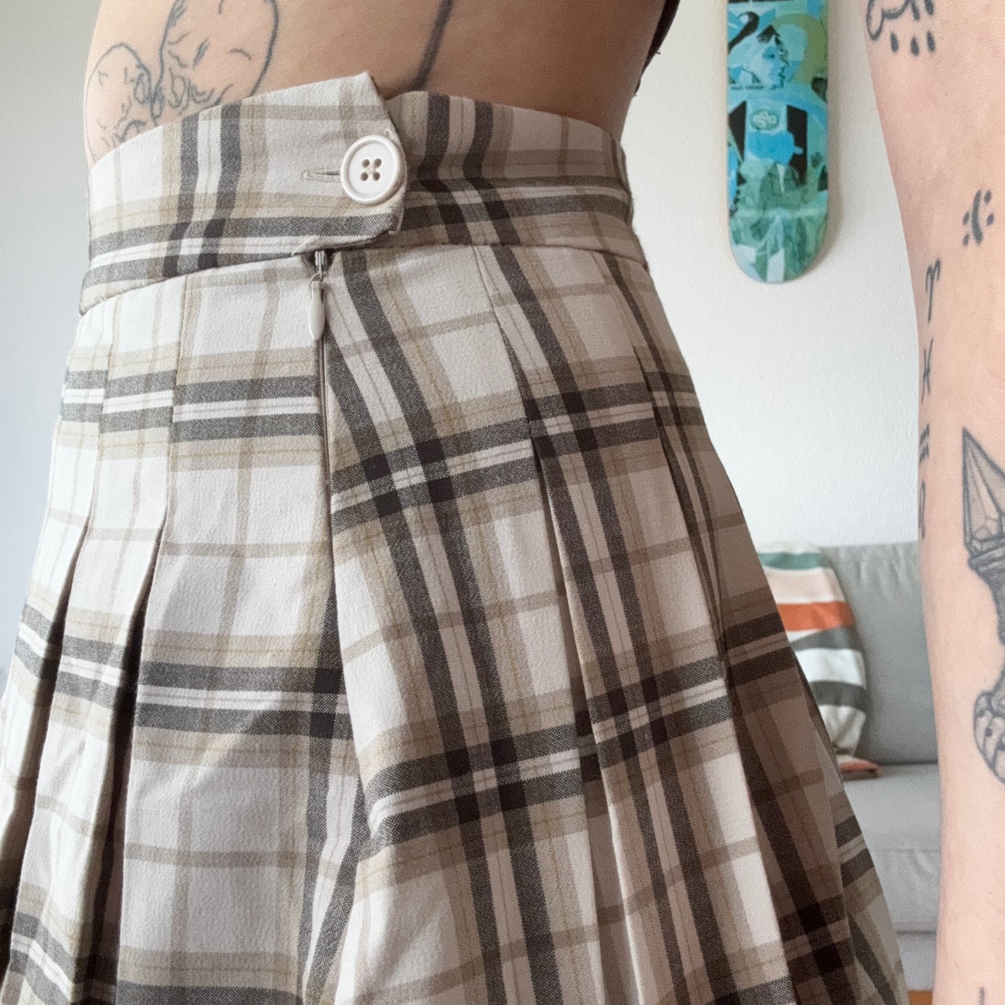 Beige Skirt with black and White Stripes | Bern