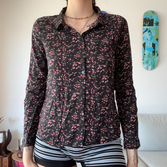 Black Blouse with pink flower pattern | Bern
