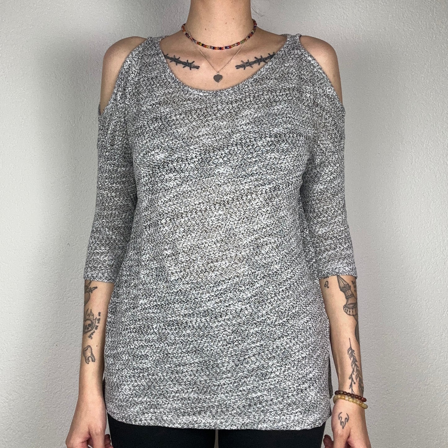 Gray 3/4 Longsleeve with cut out shoulders | Bern