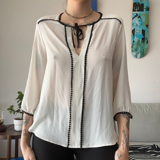 White Blouse with Black Details | Bern
