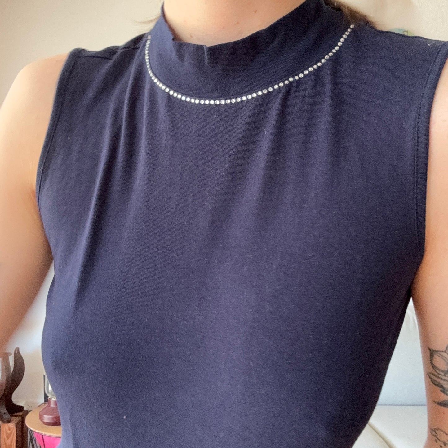 Haut bleu avec détails pailletés | Berne