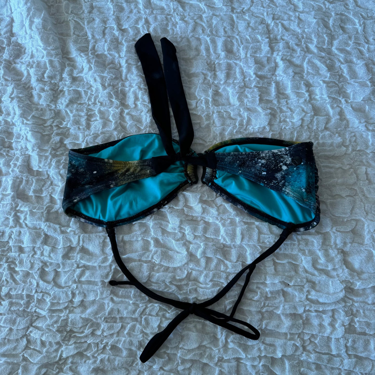 Schwarzes Volcom Bikini-Oberteil | Bern