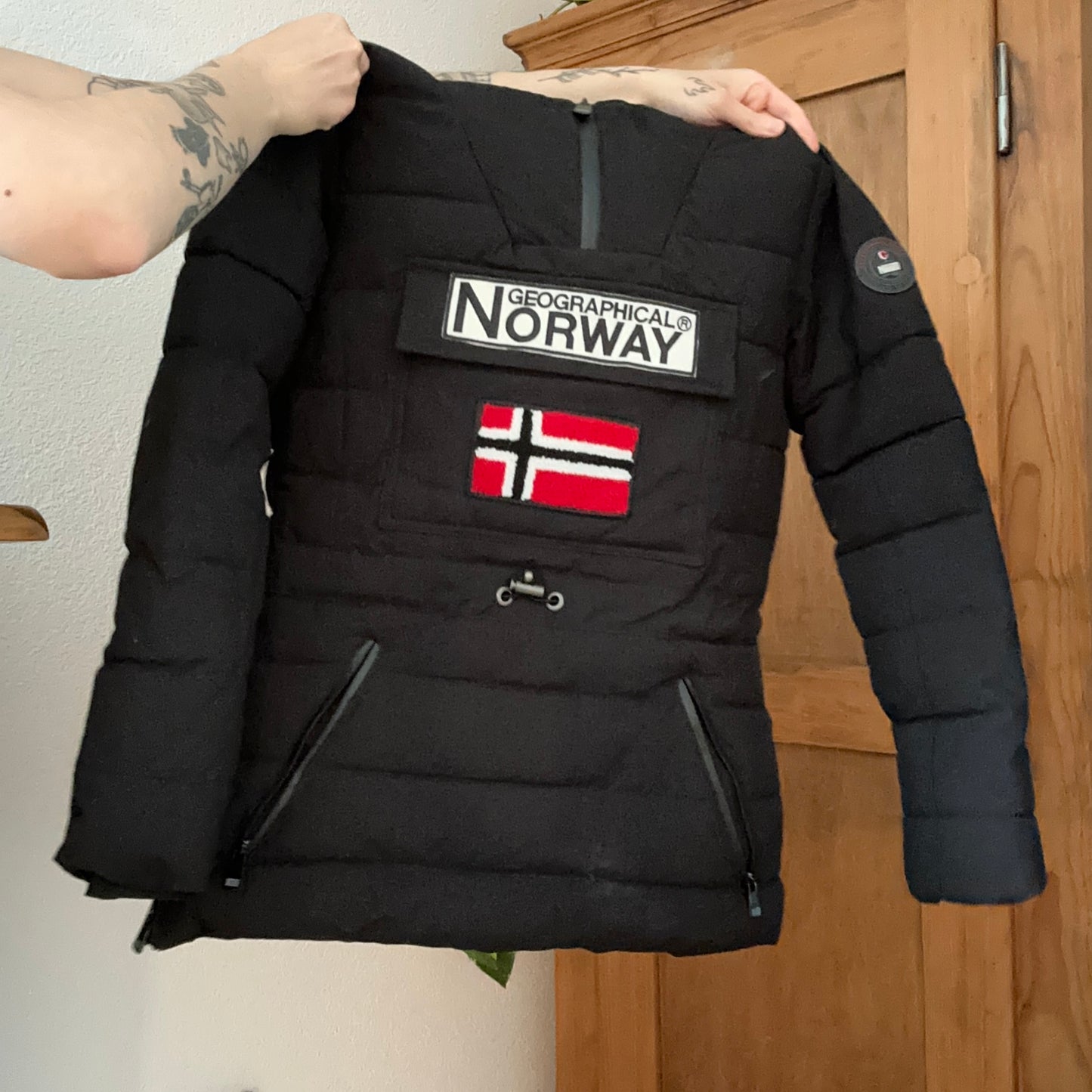 Black GEOGRAPHICAL NORWAY Puffer Jacket | Bern