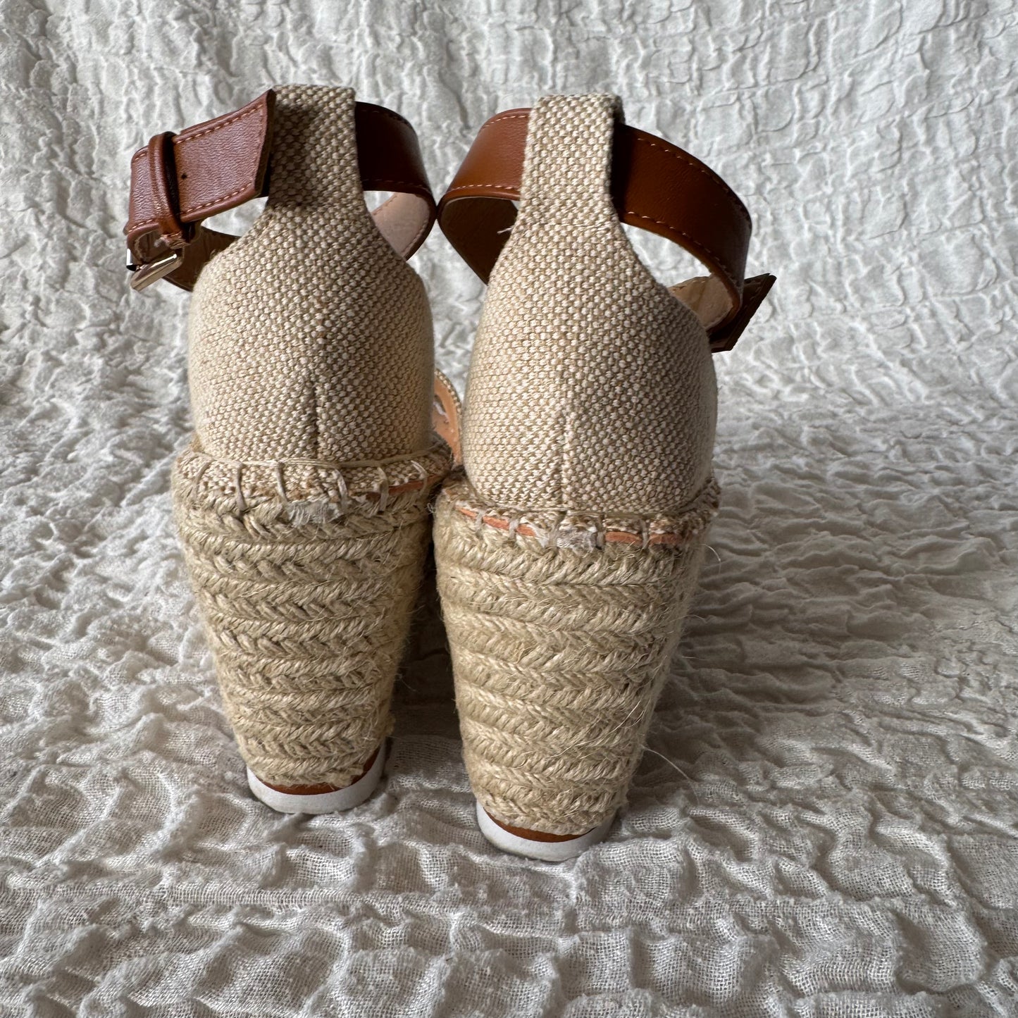 Beige Highheels