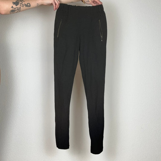 Black Pants | Bern