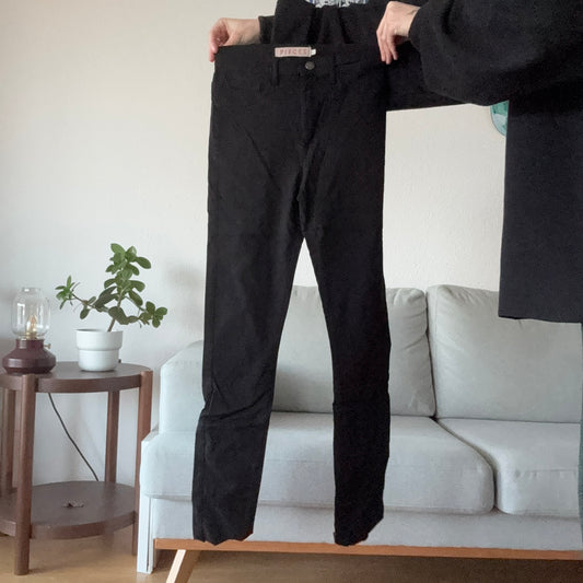 Black Skinny Pants