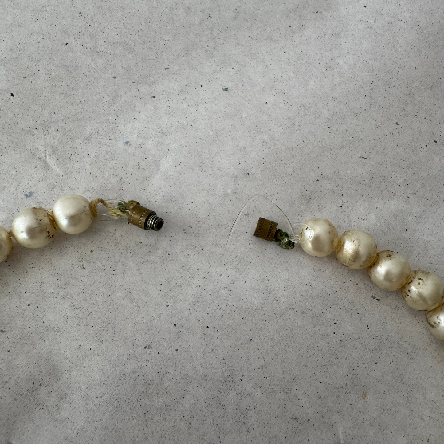 Vintage White Pearl Necklace