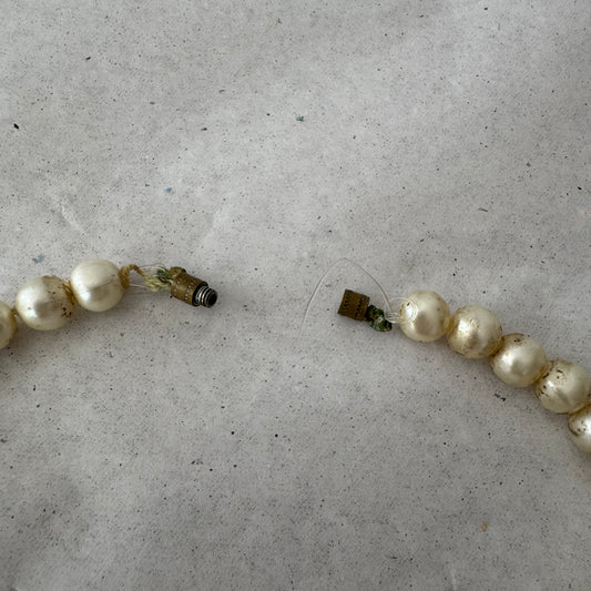 Vintage White Pearl Necklace