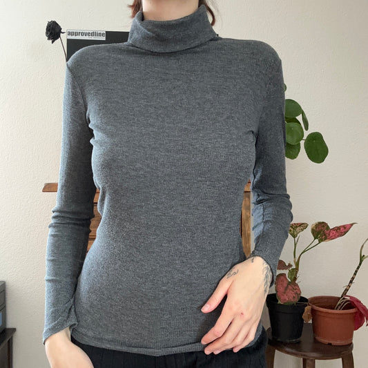 Gray Longsleeve Turtleneck