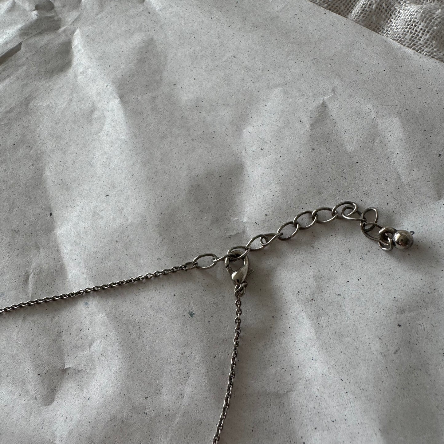 Silver Necklace with purple pearls | Bern