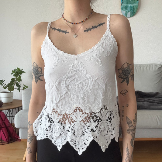 White Top with Lace Details | Bern