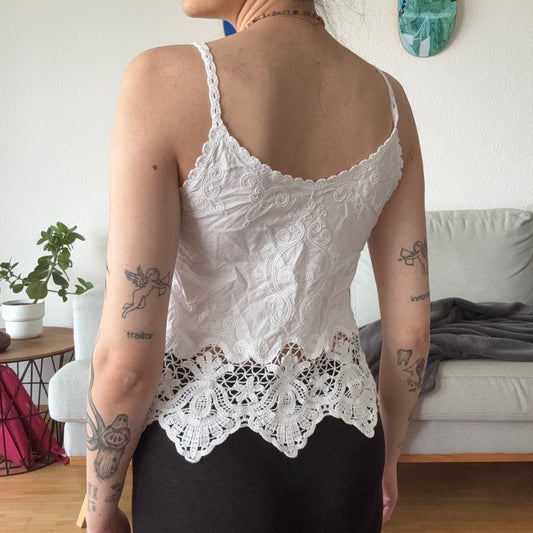 White Top with Lace Details | Bern
