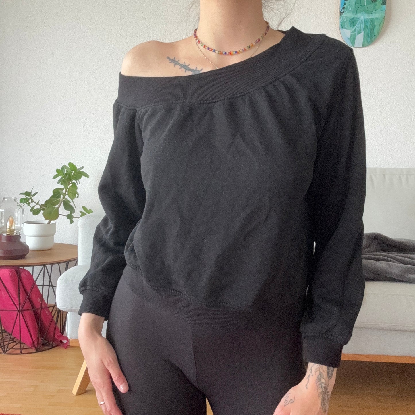 Black Sweater Oneshoulder | Bern
