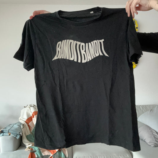 Schwarzes Shirt mit weißem Aufdruck | Bern