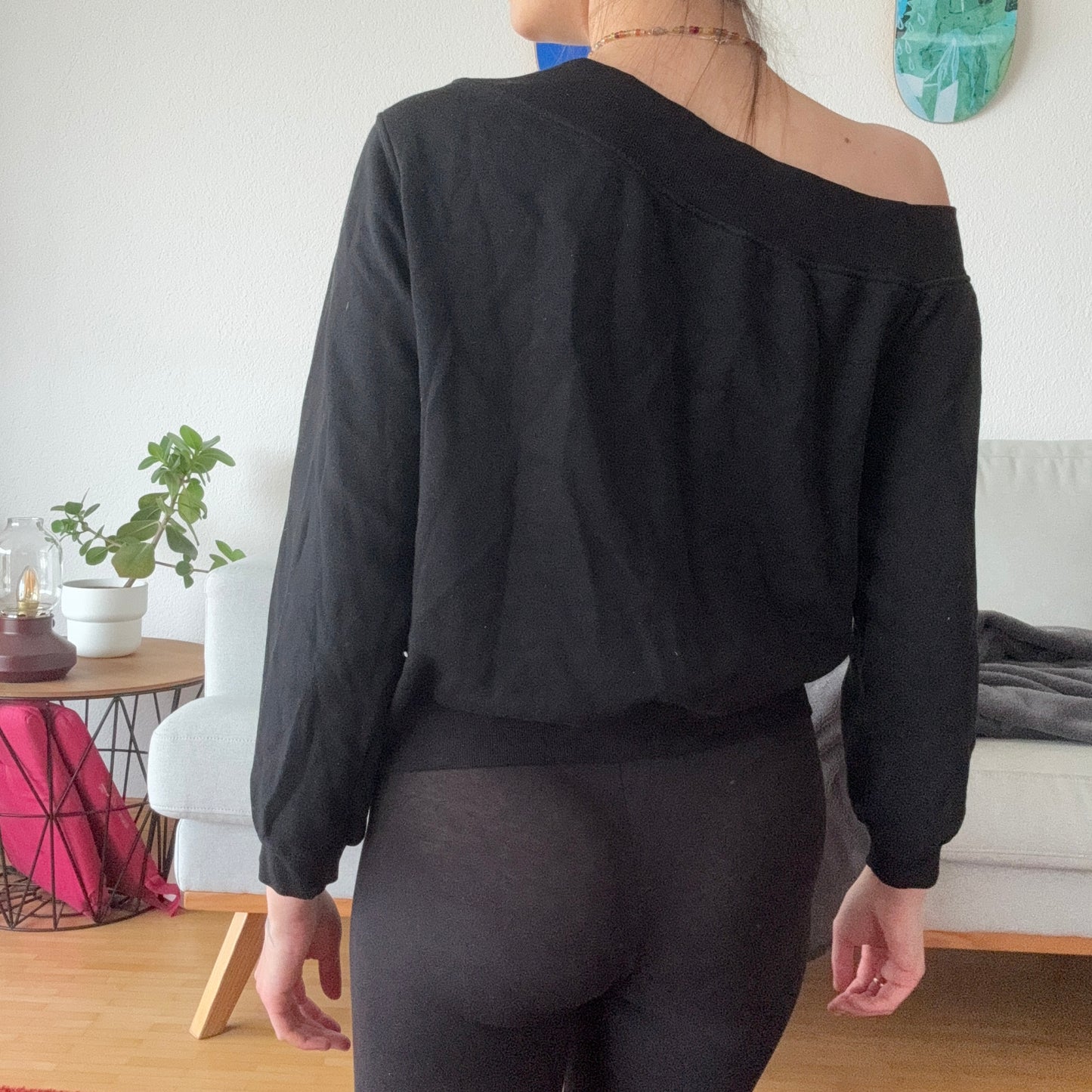 Black Sweater Oneshoulder | Bern