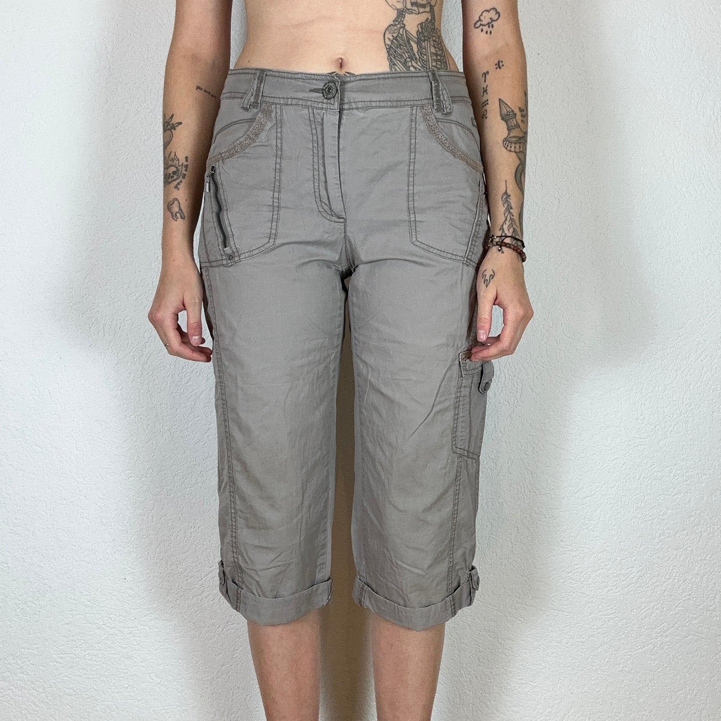 Y2K Beige Capri Cargo Pants