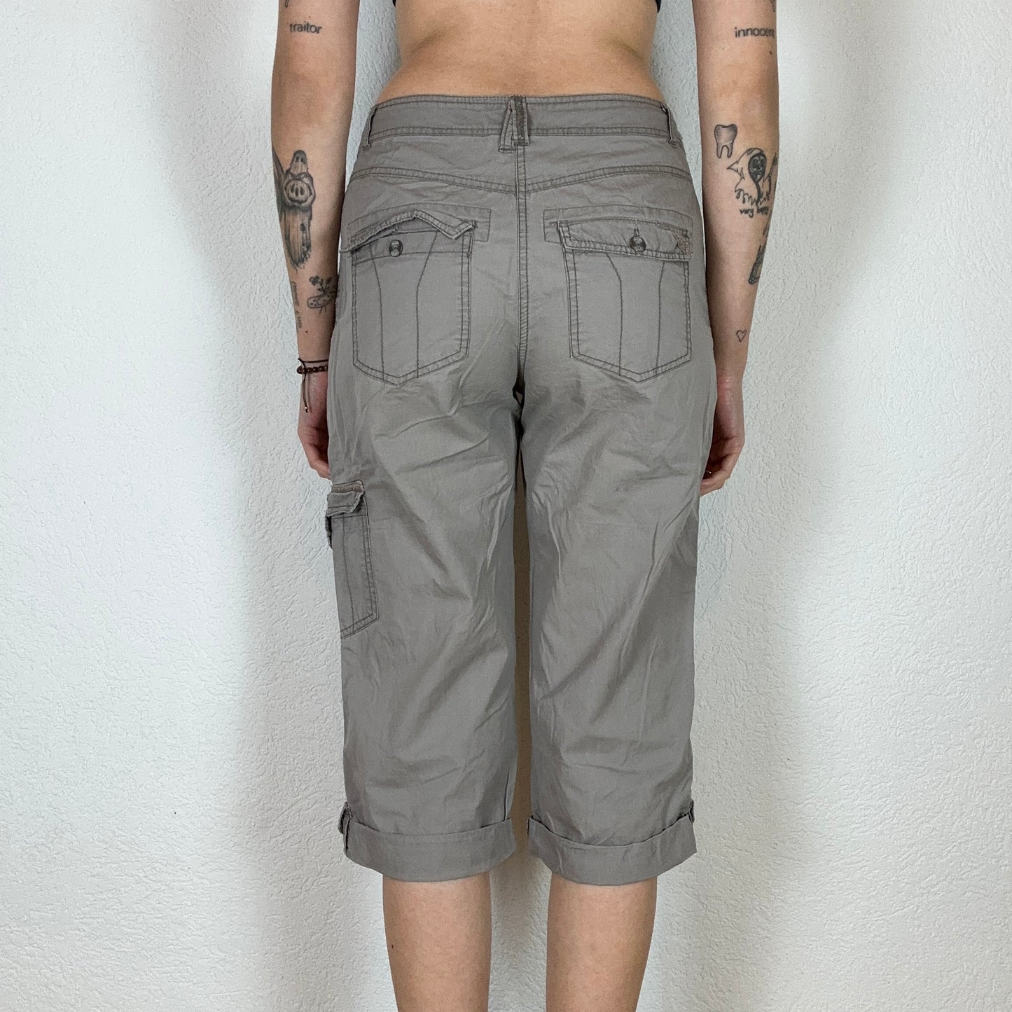 Y2K Beige Capri Cargo Pants