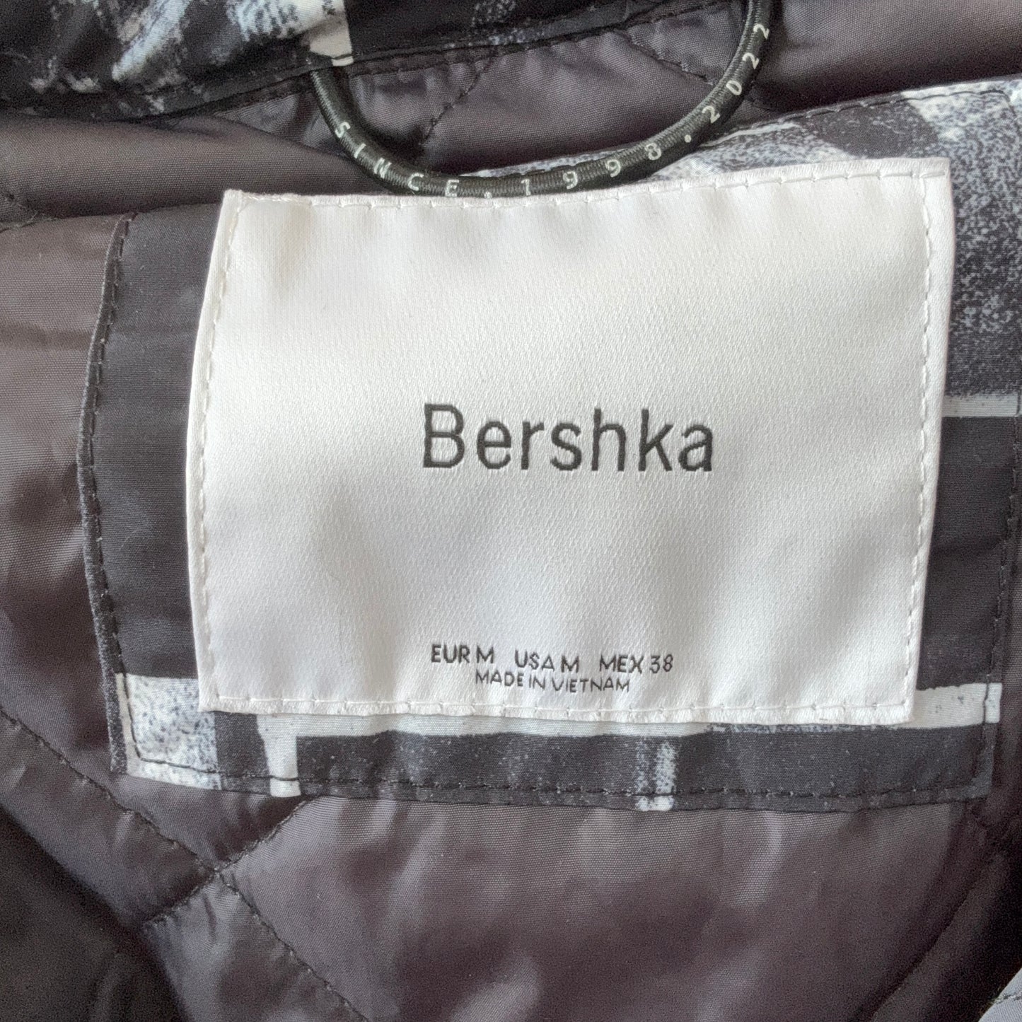 Black and White Jacket | Bern