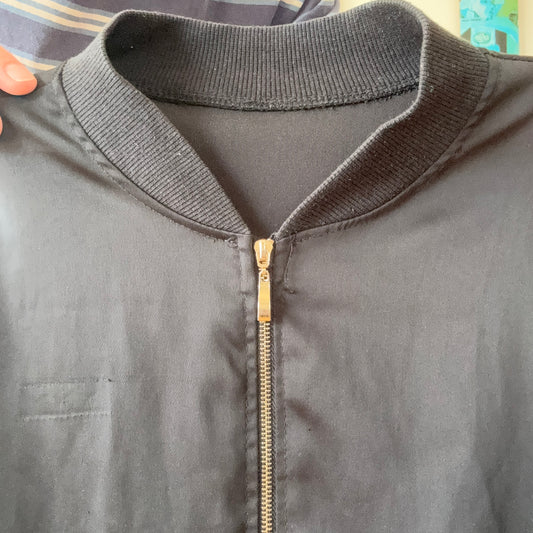Zweite Chance | Schwarze Jacke | Bern