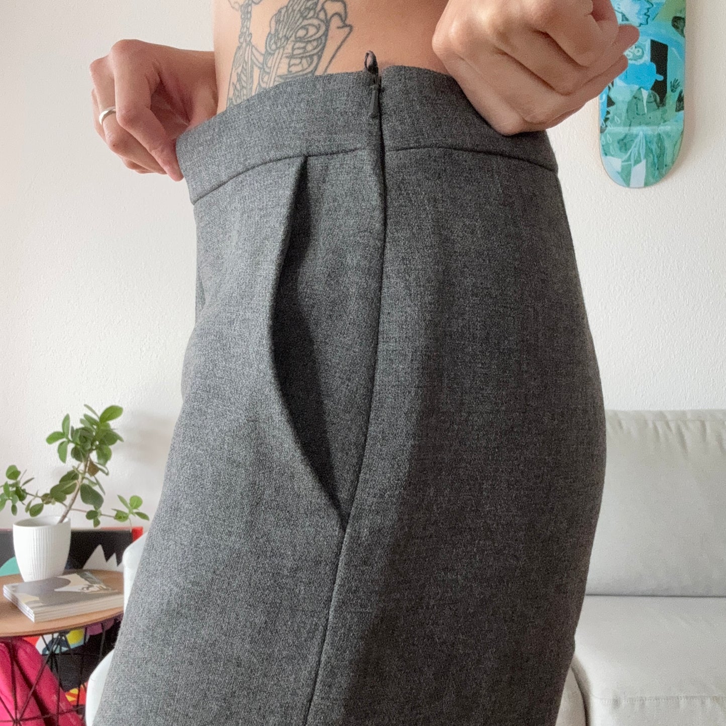 Graue Shorts