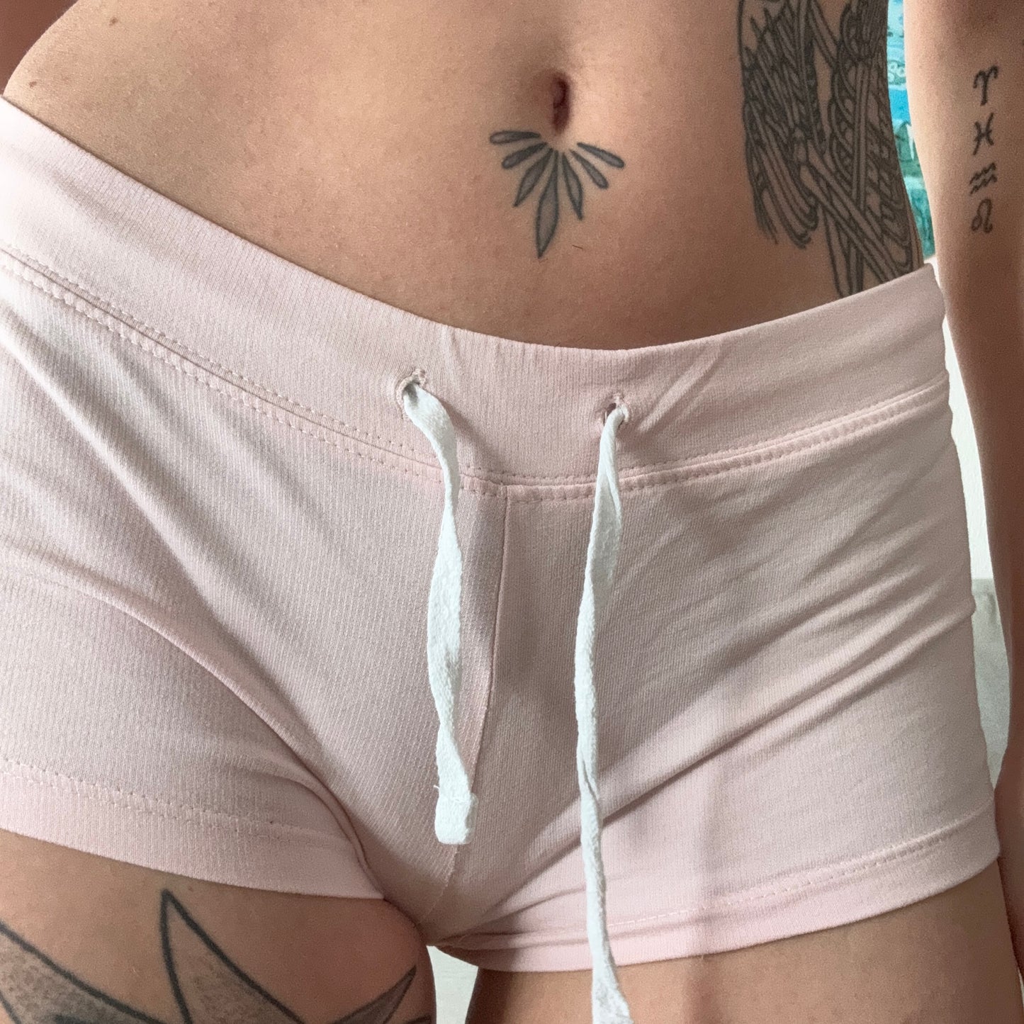 Short rose